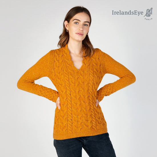 
                  
                    Zopfpullover, V-Ausschnitt
                  
                