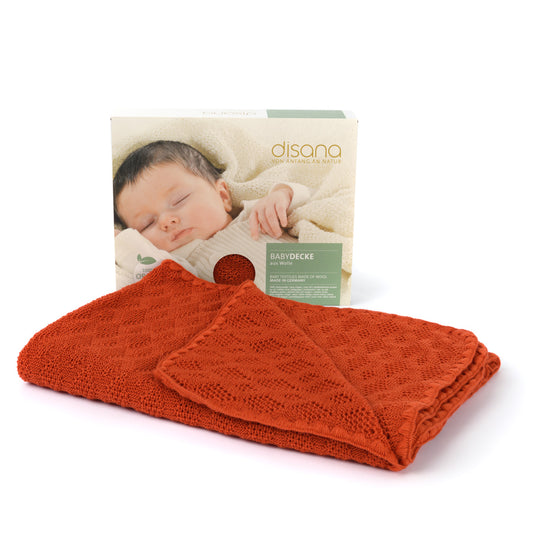 
                  
                    Daisy - Weiche gestrickte Woll-Babydecke aus Bio-Schurwolle
                  
                