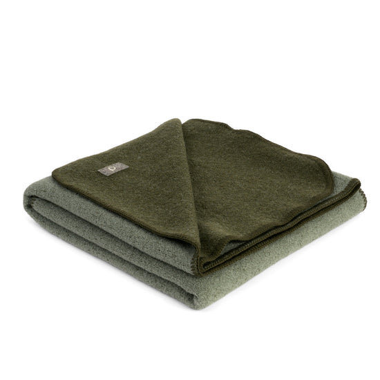 
                  
                    Kniedecke "DANA"- Zweifarbige Walkdecke
                  
                