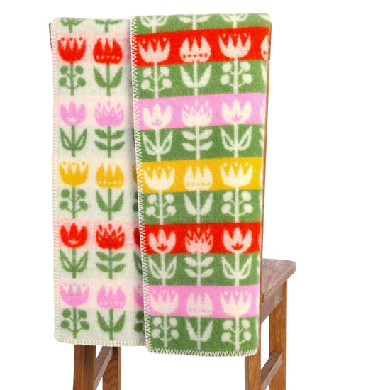 
                  
                    Kinderwagendecke "Frühlingstulpen"
                  
                