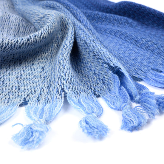 
                  
                    Gewebter Schal "Cosmo"
                  
                