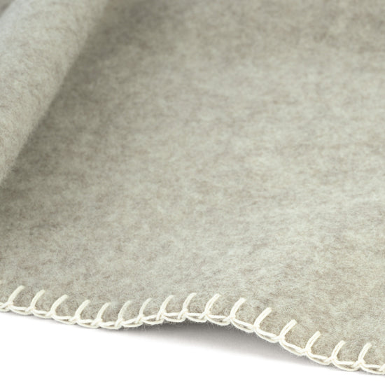 
                  
                    Weiche Kinderwagendecke "SINA"
                  
                