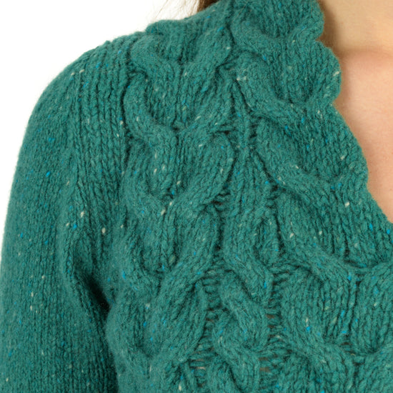 
                  
                    Zopfpullover, V-Ausschnitt
                  
                