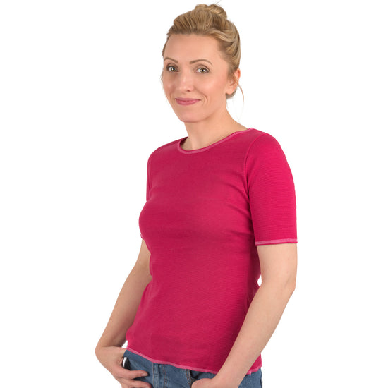 
                  
                    Kurzarmshirt aus 100% Bio-Baumwolle (kbA)
                  
                