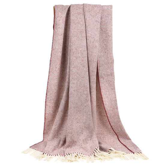 
                  
                    Schurwolldecke "ARDARA"
                  
                