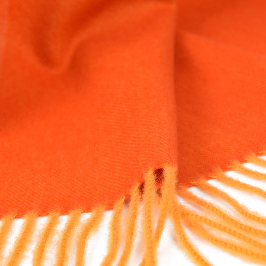 
                  
                    Lammwollplaid "Rubens" 140 x 190 cm, orange-gelb
                  
                