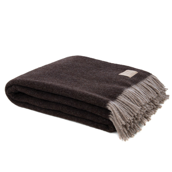 
                  
                    Schurwolldecke "Wetterstein"
                  
                