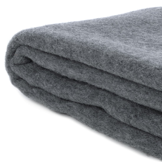 
                  
                    Schurwolldecke "Wetterstein"
                  
                