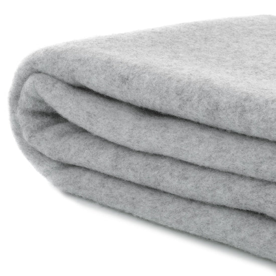 
                  
                    Schurwolldecke "Wetterstein"
                  
                