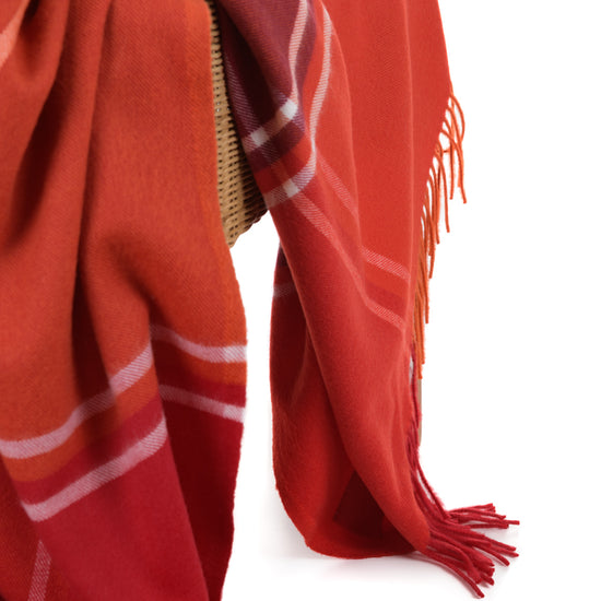 
                  
                    Buntes Lammwollplaid mit Streifen "Square", 140 x 190 cm
                  
                