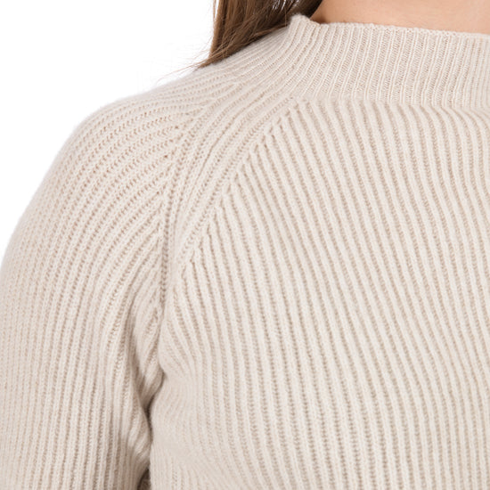 
                  
                    Turtleneck-Damenpullover "Luna"
                  
                